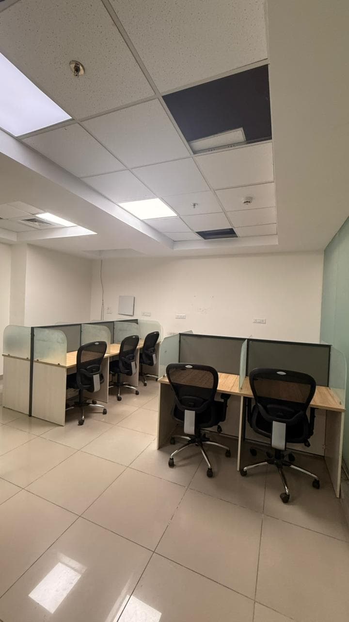 600 sq ft Warm-shell Office · Bestech Business Towers