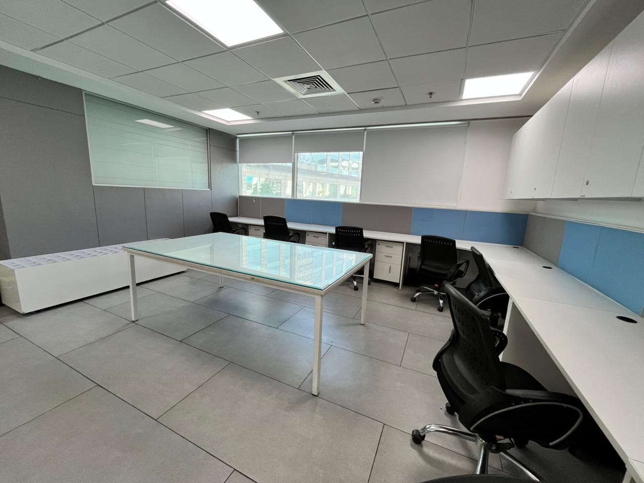 4200 Sq Ft Fully Furnished Office available on Lease — photo 3