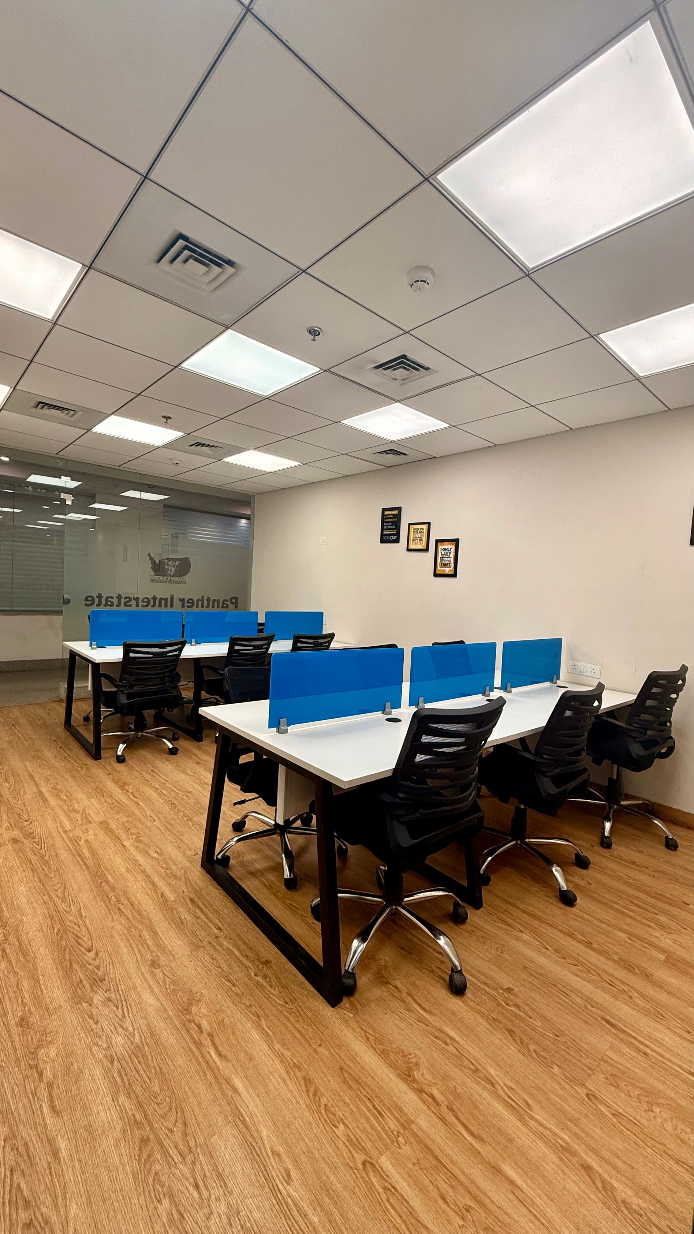 590 sq ft Furnished Pre-Leased Office for Sale · Bestech Business Towers — photo 2
