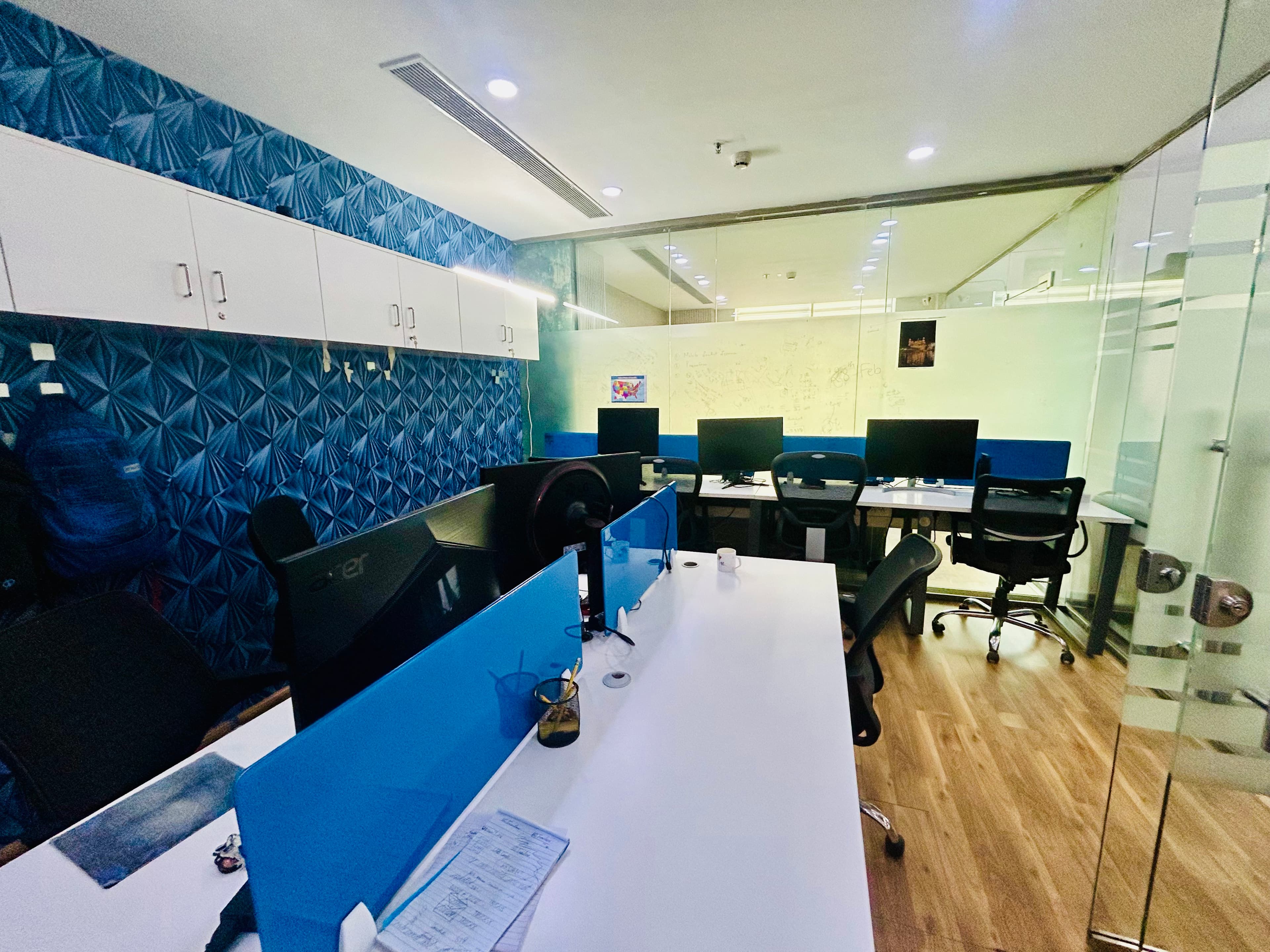 3,705 sq ft Fully Furnished Office · Bestech Business Towers — photo 2