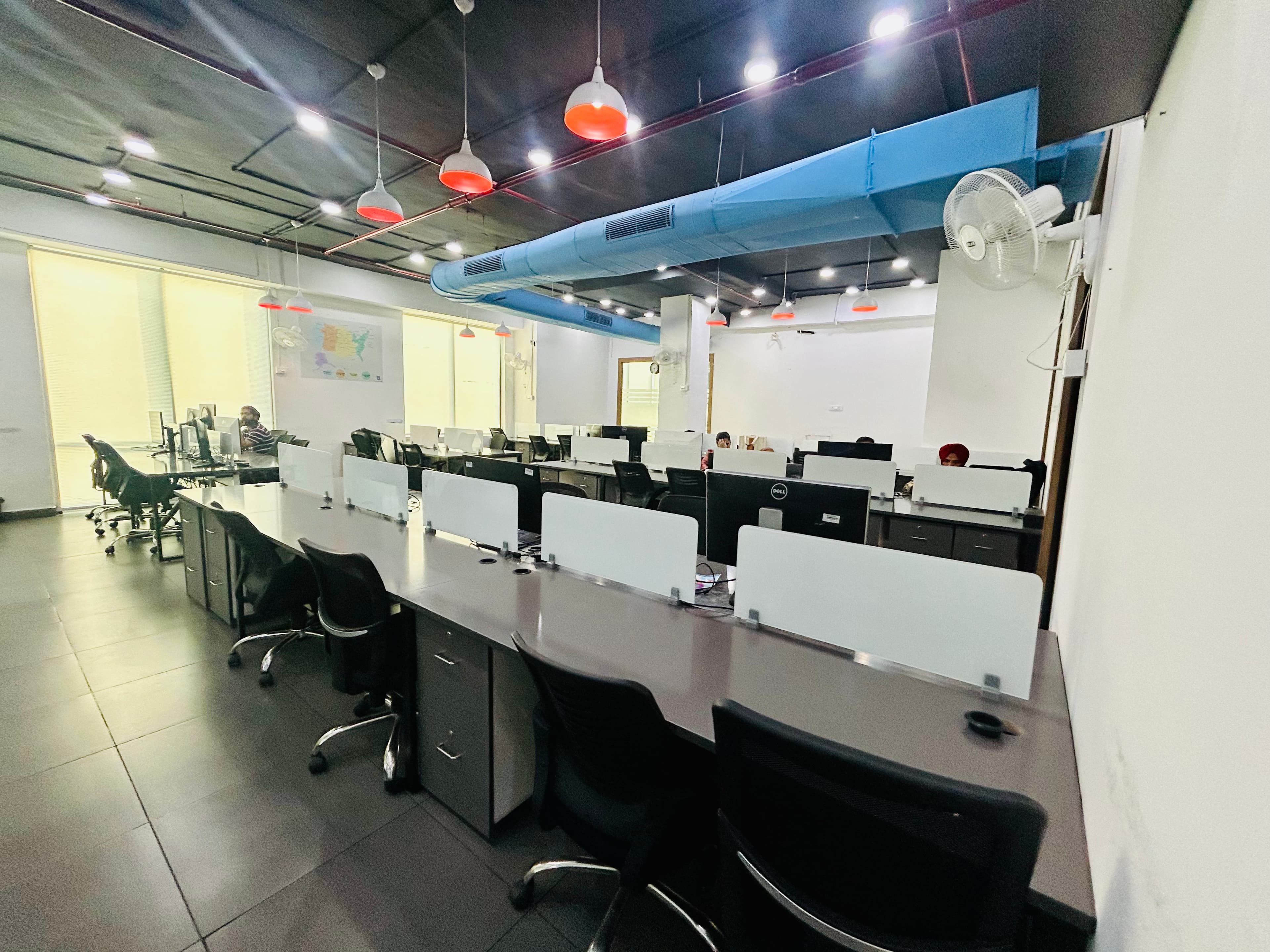 3,705 sq ft Fully Furnished Office · Bestech Business Towers