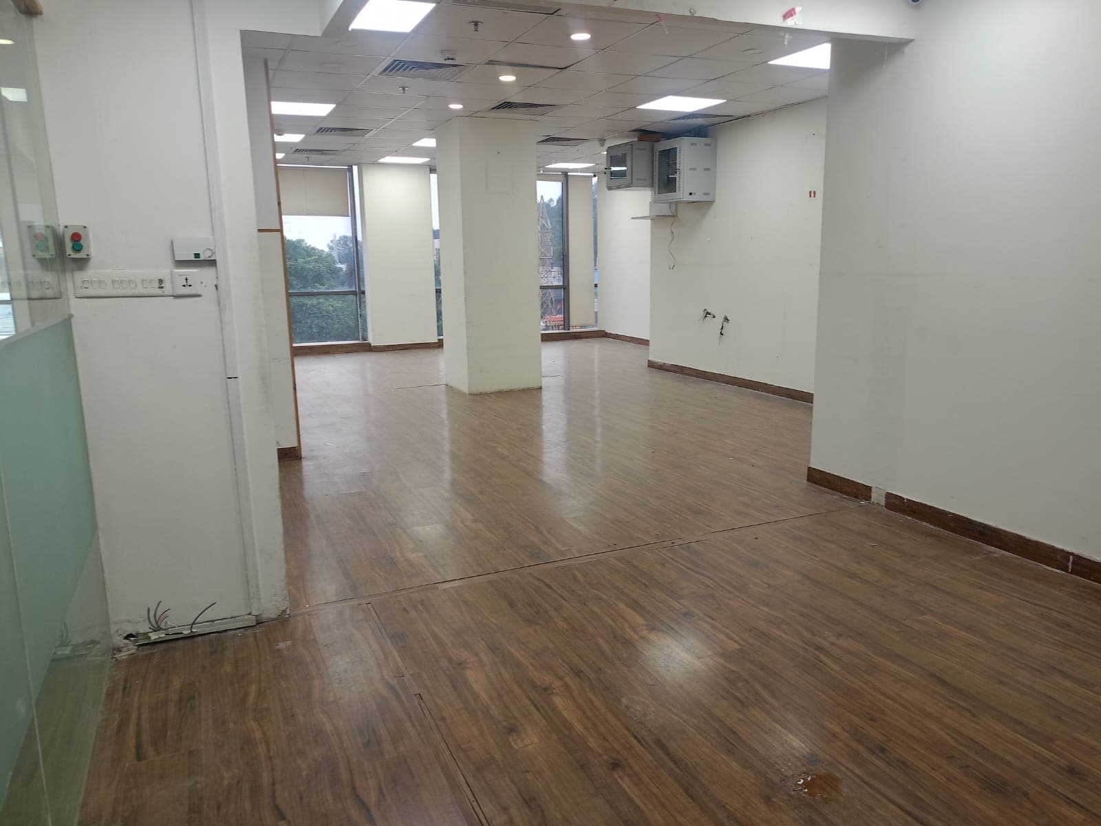 2,208 sq ft Warm-shell Office for Sale · Bestech Business Towers